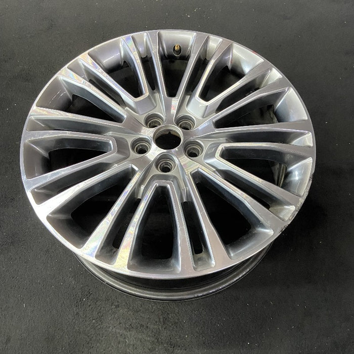 20" MKX 16-18 20x8 aluminum 20 spoke machined face with background Original OEM Wheel Rim