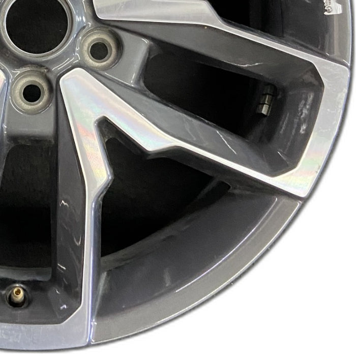 20" WRANGLER 24 20x8 5 spoke open spoke opt WRA Original OEM Wheel Rim - Close-Up Detail