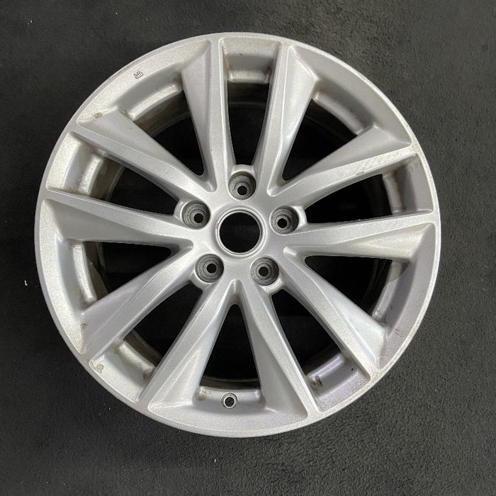 17" INFINITI Q50 16-17 17x7.5 alloy 5 V spoke machine finish Original OEM Wheel - Front View