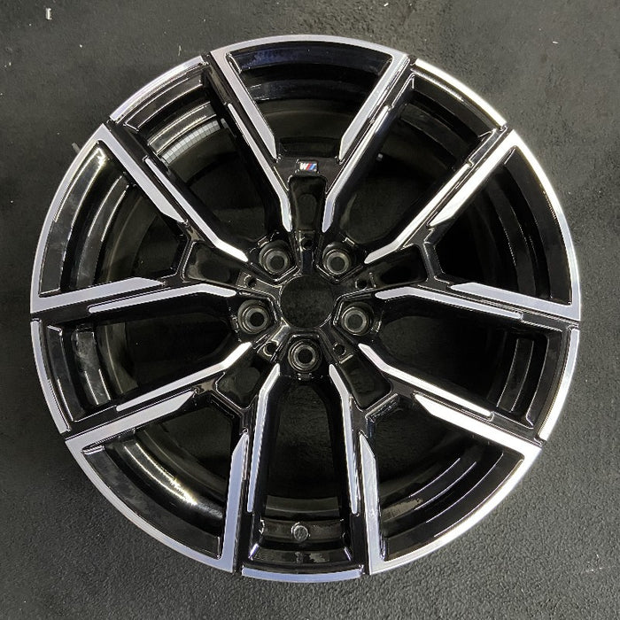 19" BMW 430i 22-24 19x8.5 5 spoke Y spoke Original OEM Wheel Rim - Front View