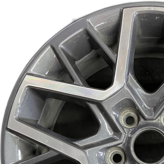 18" WRANGLER 24 18x7.5 20 spoke opt WPA Original OEM Wheel Rim - Angle View