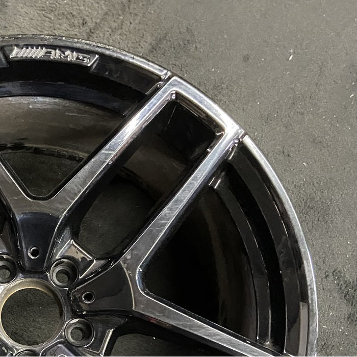 21" MERCEDES GLE-CLASS 16 292 Type SUV Cpe VIN E 4th digit GLE450 21x10 frt 10 - Close-Up Detail