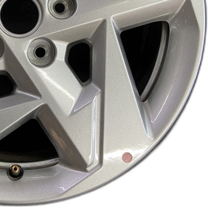 17" KONA 24 17x7 5 spoke Original OEM Wheel Rim - Close-Up Detail