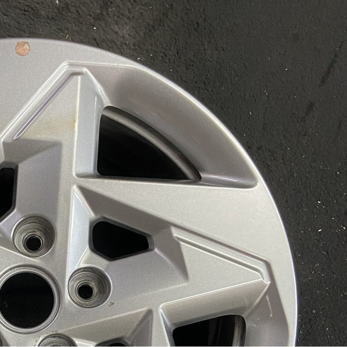 17" KONA 24 17x7 5 spoke Original OEM Wheel Rim - Close-Up Detail