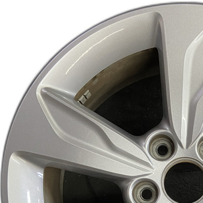 18" ODYSSEY 18-20 18x7.5 alloy 5 spoke w/o machined face; light gray Original OEM Wheel Rim