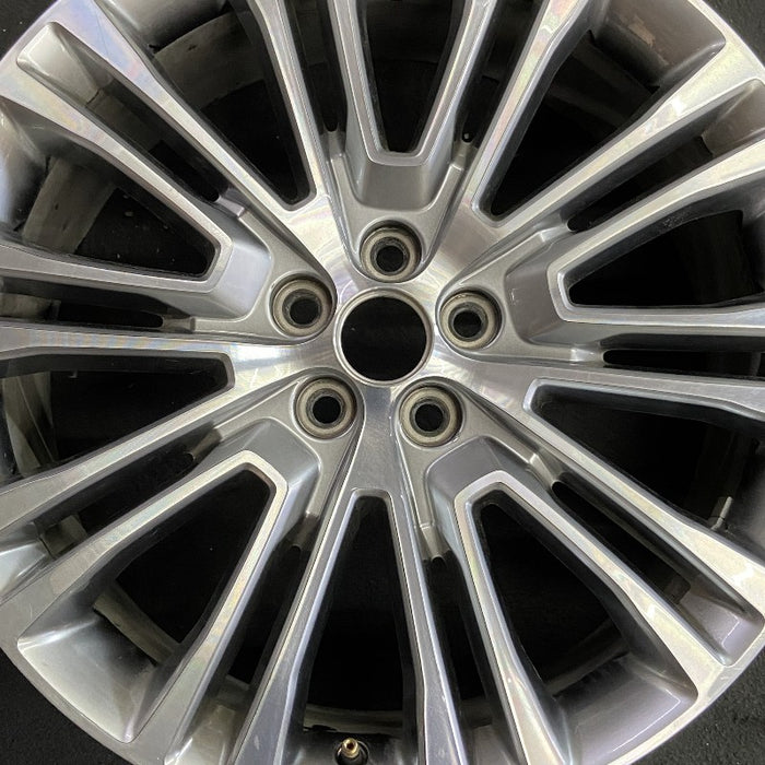 20" MKX 16-18 20x8 aluminum 20 spoke machined face with background Original OEM Wheel Rim