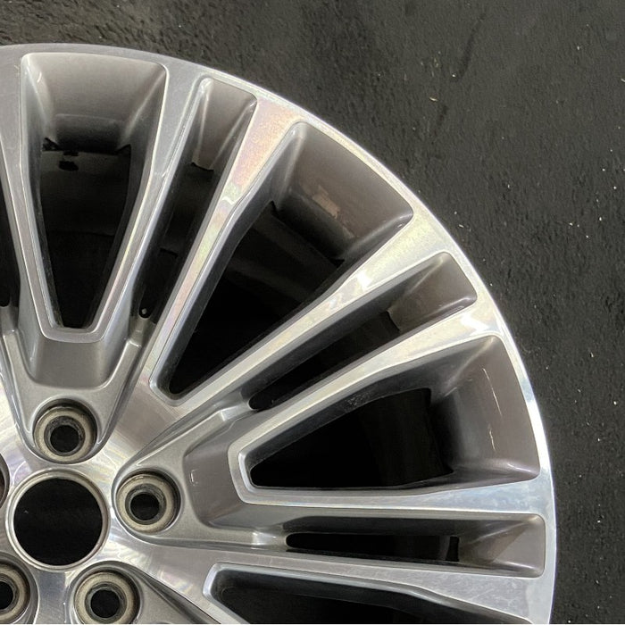 20" MKX 16-18 20x8 aluminum 20 spoke machined face with background Original OEM Wheel Rim