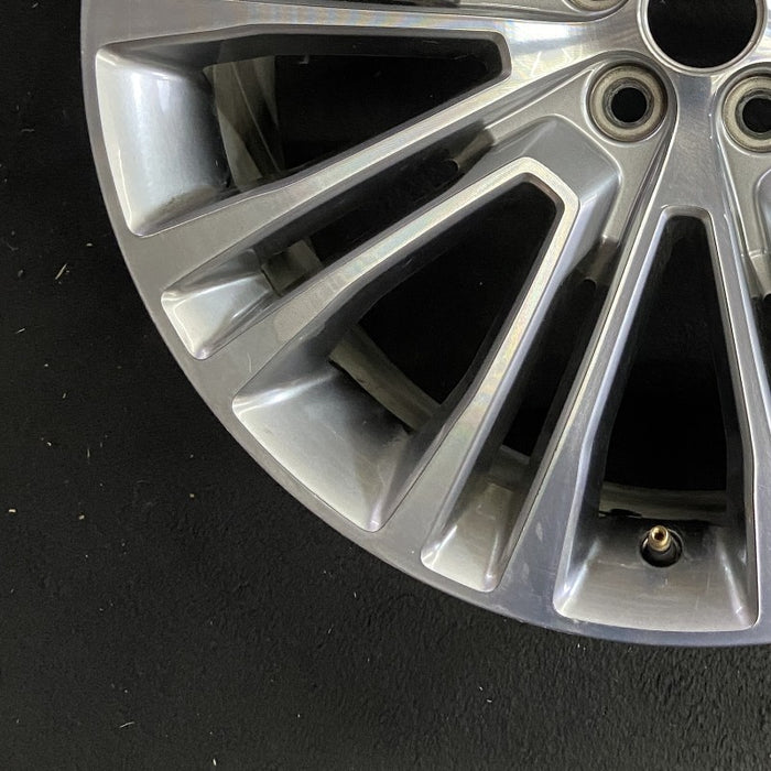 20" MKX 16-18 20x8 aluminum 20 spoke machined face with background Original OEM Wheel Rim