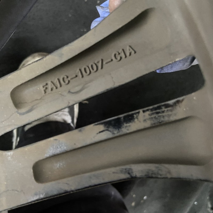 20" MKX 16-18 20x8 aluminum 20 spoke machined face with background Original OEM Wheel Rim