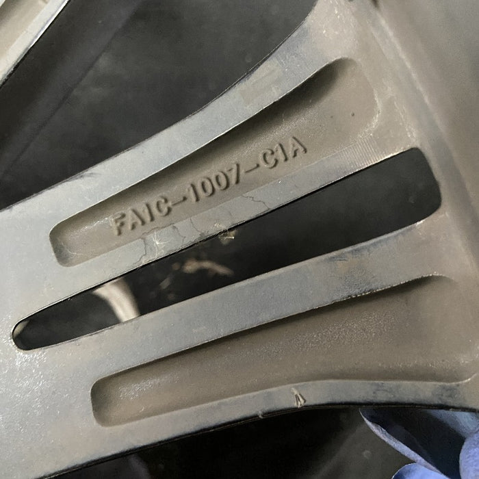 20" MKX 16-18 20x8 aluminum 20 spoke machined face with background Original OEM Wheel Rim