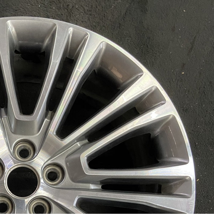 20" MKX 16-18 20x8 aluminum 20 spoke machined face with background Original OEM Wheel Rim