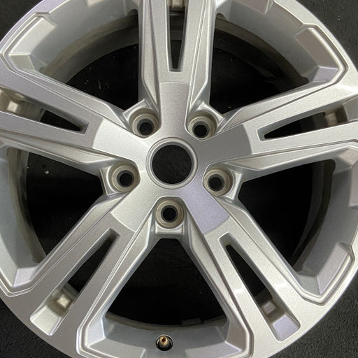 17" TERRAIN 18-21 17x7 opt RSB Original OEM Wheel Rim - Angle View