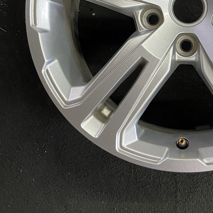 17" TERRAIN 18-21 17x7 opt RSB Original OEM Wheel Rim - Additional View