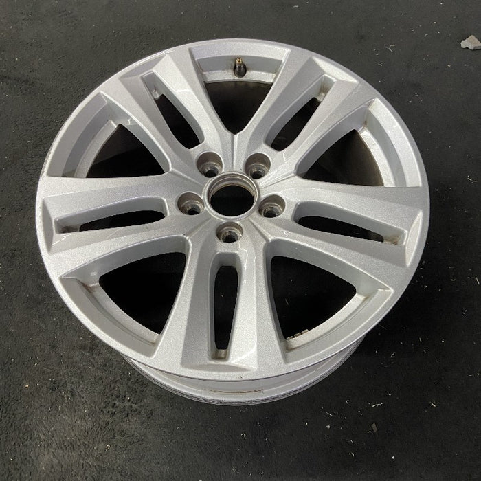 18" EXPLORER 18-19 18x8 aluminum w/o police package; 10 spoke 5 split spoke Original OEM Wheel Rim