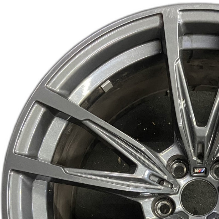 19" BMW M3 21-24 19x10.5 5 V spoke Original OEM Wheel Rim - Angle View