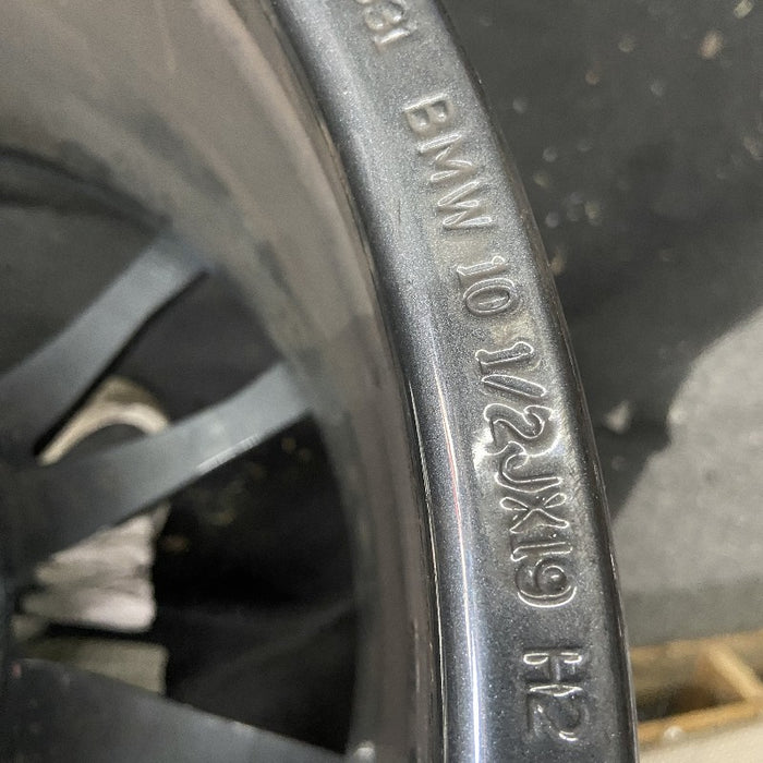 19" BMW M3 21-24 19x10.5 5 V spoke Original OEM Wheel Rim - View 9
