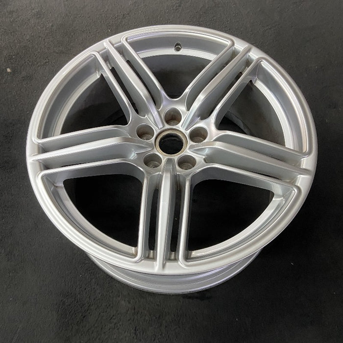 19" PORSCHE MACAN 15-18 19x9 5 triple spoke Original OEM Wheel Rim - View 8