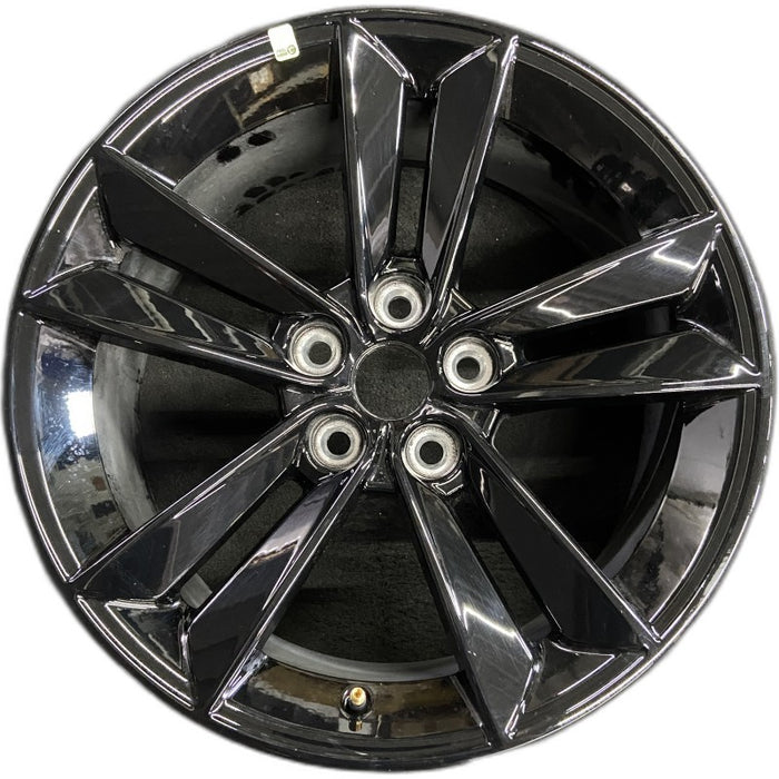 18" MUSTANG 24 18x8.5 5 split spoke Original OEM Wheel Rim - Front View