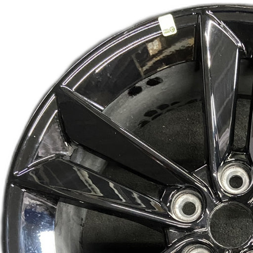 18" MUSTANG 24 18x8.5 5 split spoke Original OEM Wheel Rim - Angle View