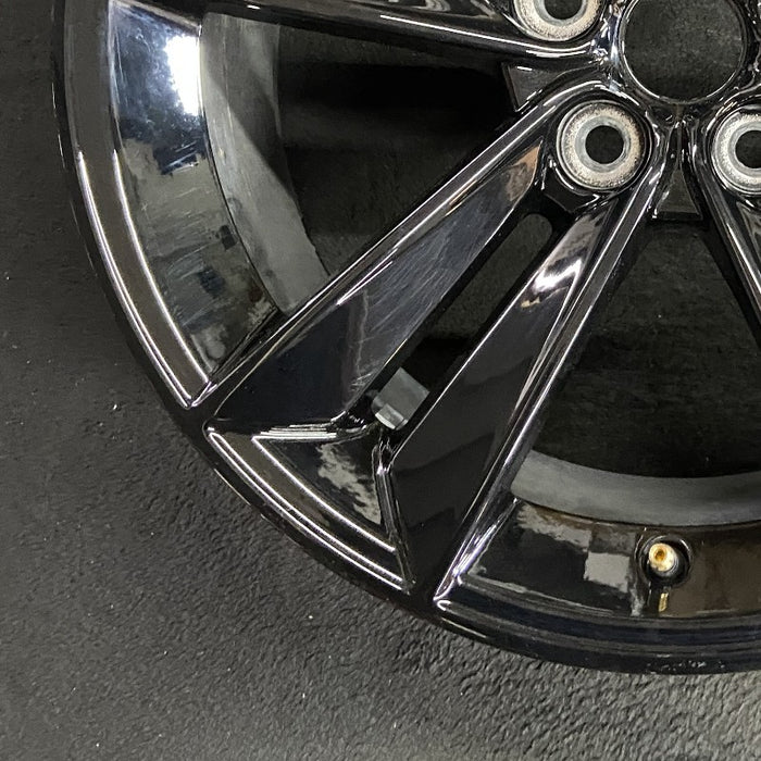 18" MUSTANG 24 18x8.5 5 split spoke Original OEM Wheel Rim - Additional View