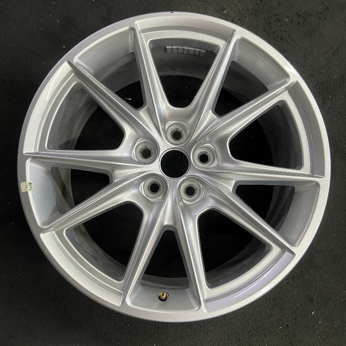 19" MUSTANG 24 19x8.5 5 spoke V spoke Original OEM Wheel Rim - Front View