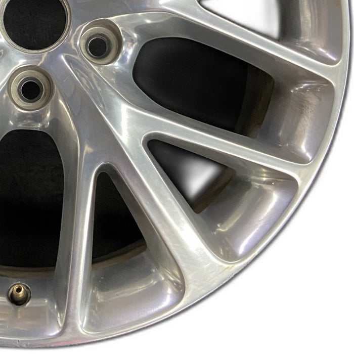 20" DURANGO 14 20x8 15 spoke Original OEM Wheel Rim - Close-Up Detail