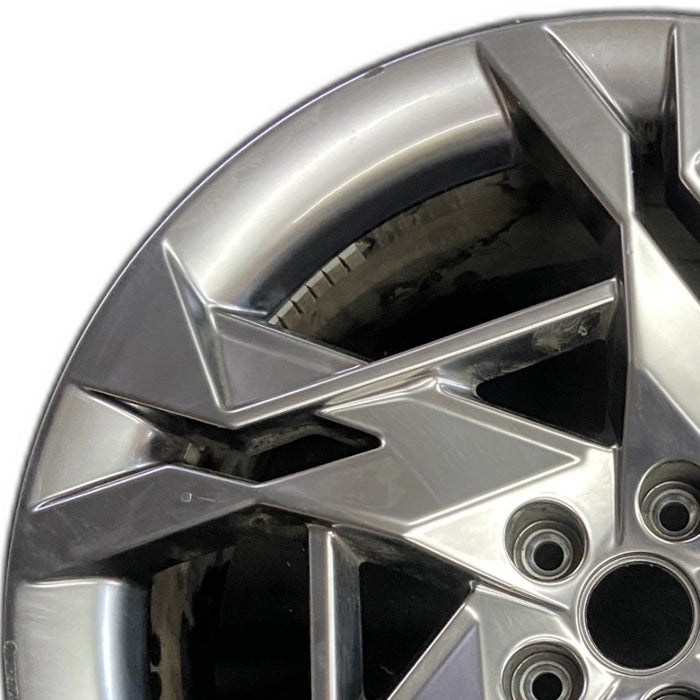 21" GV60 23-24 21x8.5 Original OEM Wheel Rim - Angle View