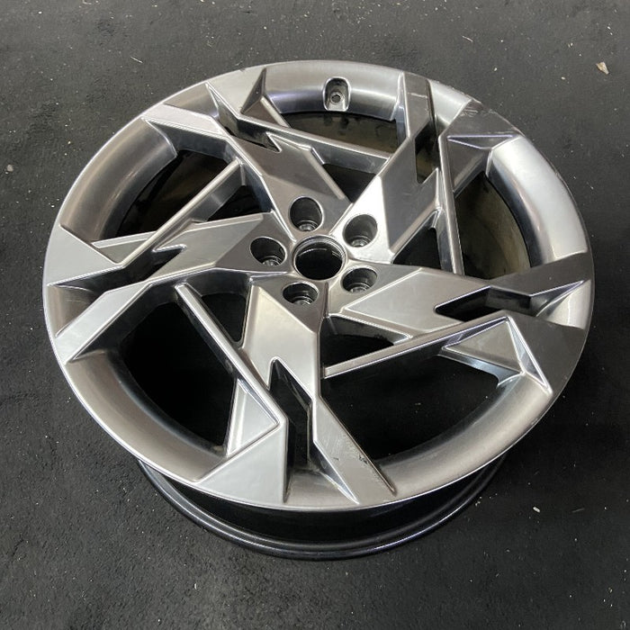 21" GV60 23-24 21x8.5 Original OEM Wheel Rim - View 8