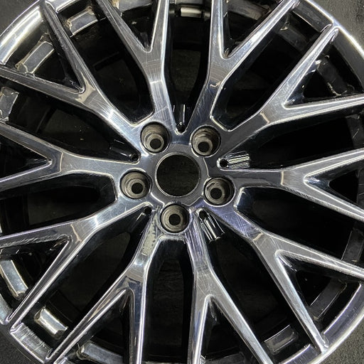 20" 530e 18-20 20x9 10 spoke Y spoke black liquid black Original OEM Wheel Rim - Angle View