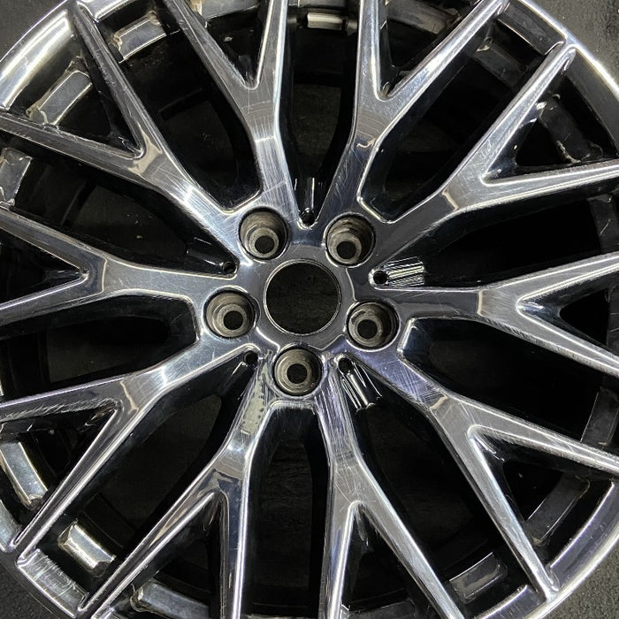 20" 530e 18-20 20x9 10 spoke Y spoke black liquid black Original OEM Wheel Rim - Angle View