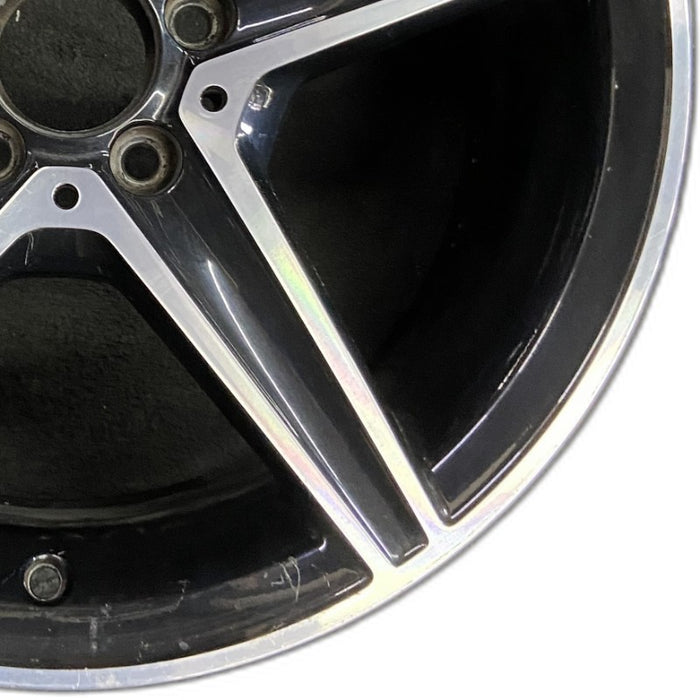 18" MERCEDES C-CLASS 16 205 Type Sdn C450 18x8.5 5 spoke Original OEM Wheel Rim - Close-Up Detail
