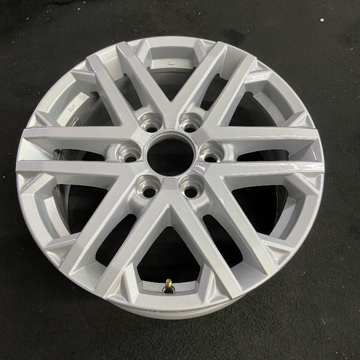 18" SEQUOIA 23-24 18x7.5 6 double spoke silver Original OEM Wheel Rim - View 7