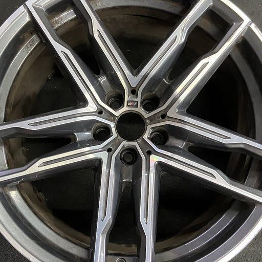 20" BMW M5 21-23 20x10.5 5 double spoke machined face Original OEM Wheel Rim - Angle View
