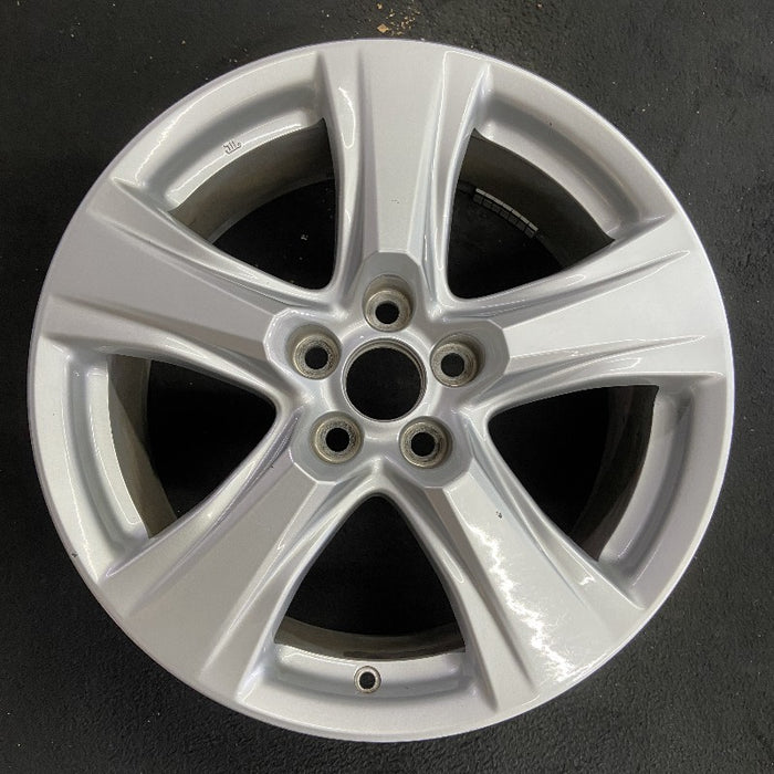 18" HIGHLANDER 20-24 18x8 alloy 5 spoke silver Original OEM Wheel Rim