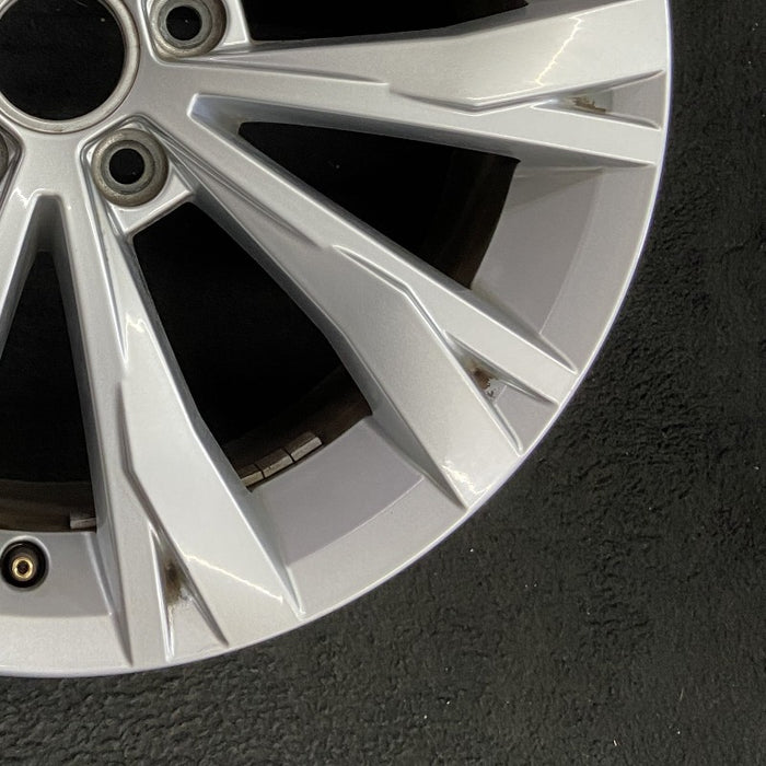 17" TIGUAN 18 17x7 alloy 10 spoke split spoke Original OEM Wheel Rim