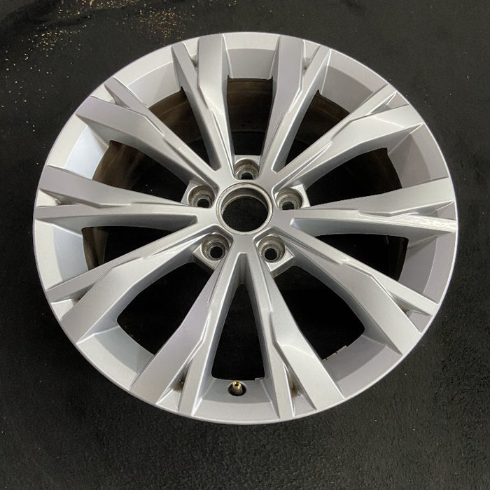 17" TIGUAN 18 17x7 alloy 10 spoke split spoke Original OEM Wheel Rim