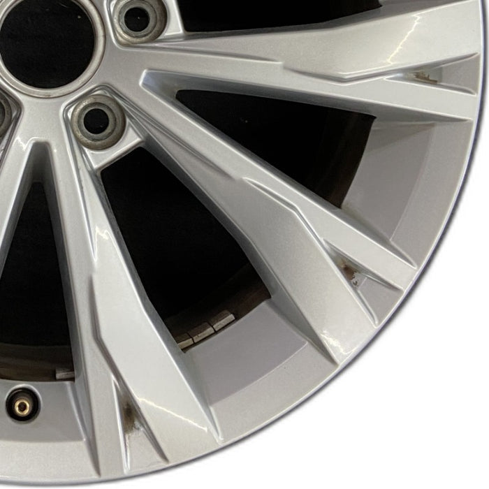 17" TIGUAN 18 17x7 alloy 10 spoke split spoke Original OEM Wheel Rim