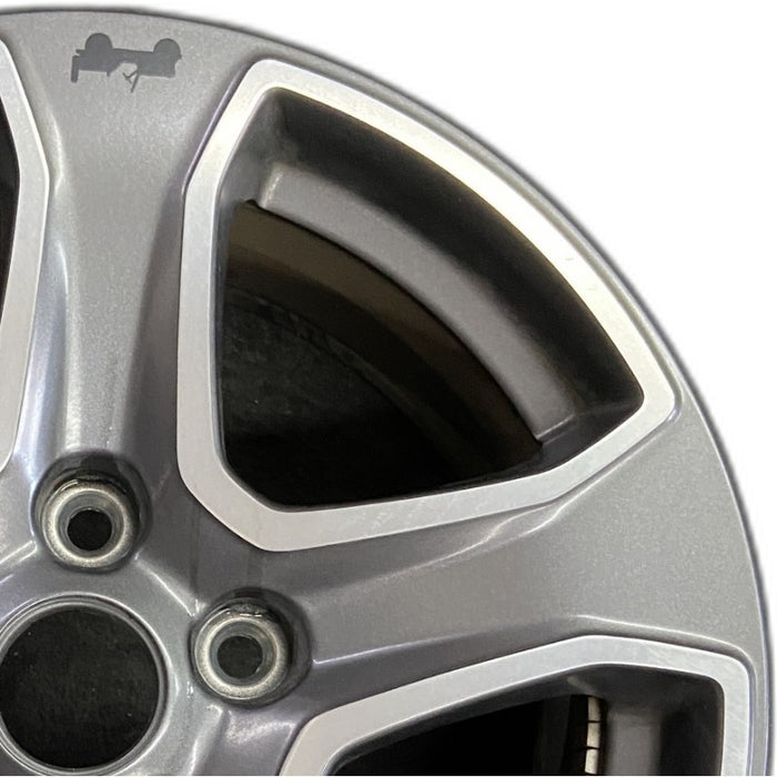 17" WRANGLER 18 VIN X 6th digit JL body 17x7.5 5 spoke aluminum straight spoke w/o recessed outer spoke; polished with spokes opt WBG granite crystal Original OEM Wheel Rim