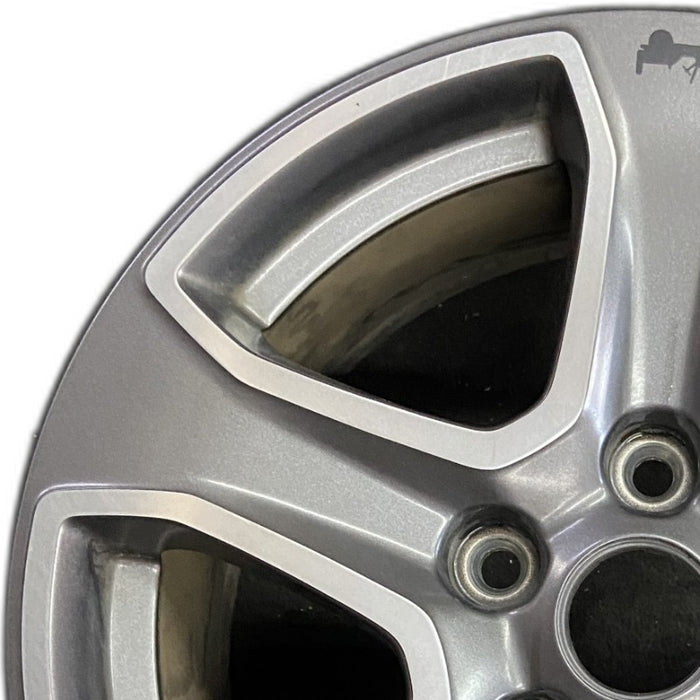 17" WRANGLER 18 VIN X 6th digit JL body 17x7.5 5 spoke aluminum straight spoke w/o recessed outer spoke; polished with spokes opt WBG granite crystal Original OEM Wheel Rim