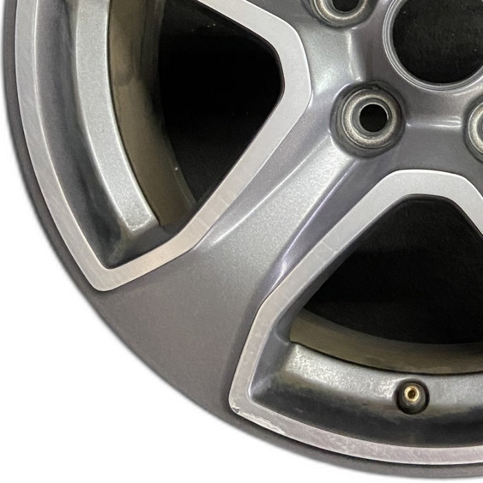 17" WRANGLER 18 VIN X 6th digit JL body 17x7.5 5 spoke aluminum straight spoke w/o recessed outer spoke; polished with spokes opt WBG granite crystal Original OEM Wheel Rim