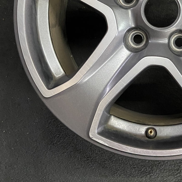 17" WRANGLER 18 VIN X 6th digit JL body 17x7.5 5 spoke aluminum straight spoke w/o recessed outer spoke; polished with spokes opt WBG granite crystal Original OEM Wheel Rim