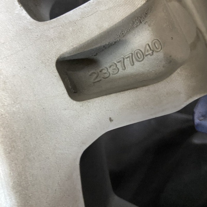 17" SIERRA 2500 PICKUP 20-24 17x7.5 aluminum 6 twin spoke opt PYQ Original OEM Wheel Rim