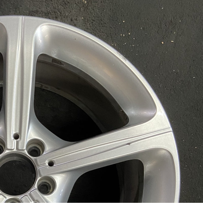19" MERCEDES CLS-CLASS 19-21 257 Type CLS450 19x9 5 spoke Original OEM Wheel Rim - Close-Up Detail
