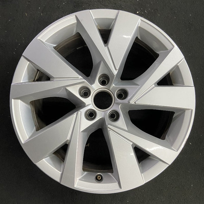 18" ATLAS CROSS SPORT 20-22 18x8 silver Original OEM Wheel Rim - Front View