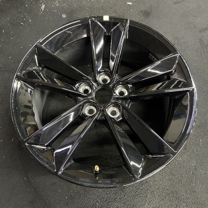 18" MUSTANG 24 18x8.5 5 split spoke Original OEM Wheel Rim - View 7