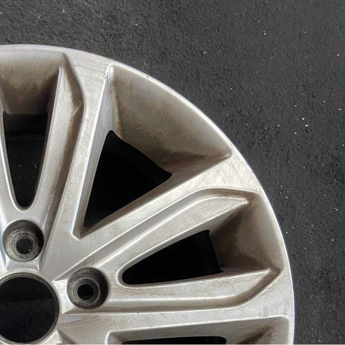 16" ELANTRA 14-16 16x6.5 alloy Sdn 10 spoke w/o machined face; w/o Original OEM Wheel Rim