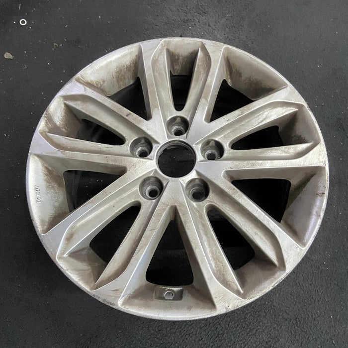 16" ELANTRA 14-16 16x6.5 alloy Sdn 10 spoke w/o machined face; w/o Original OEM Wheel Rim