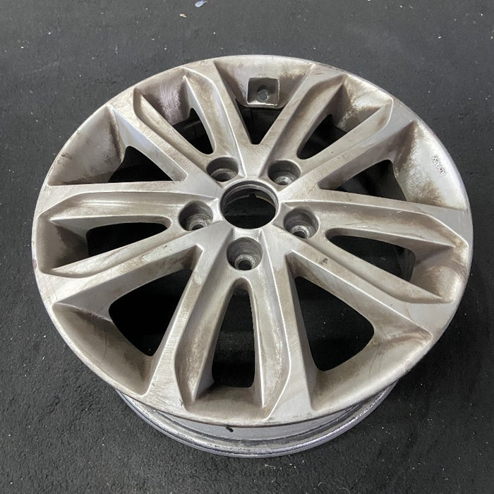 16" ELANTRA 14-16 16x6.5 alloy Sdn 10 spoke w/o machined face; w/o Original OEM Wheel Rim