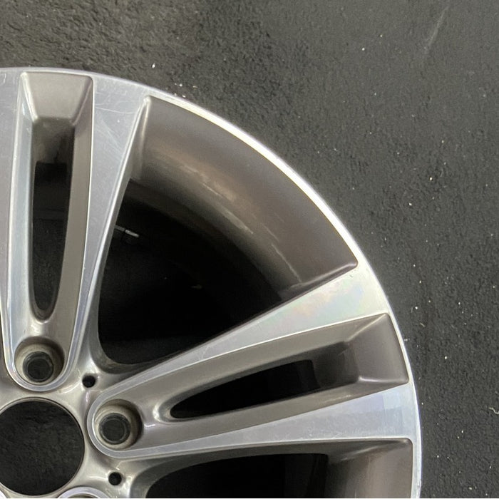 18" BMW 430i 20 18x8 5 spoke double spoke flared spoke Original OEM Wheel Rim - Close-Up Detail