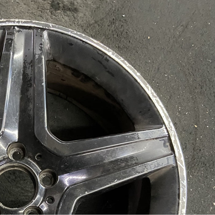 19" MERCEDES GLA-CLASS 15-17 156 Type GLA250 19x8 5 spoke machined face with - Close-Up Detail